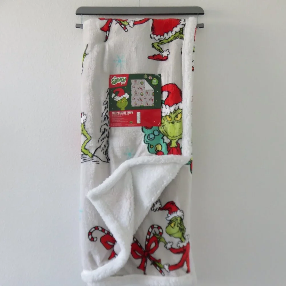 The Grinch Christmas Sherpa Backed Throw Blanket 50